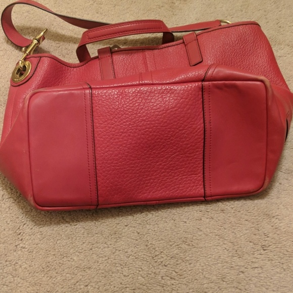 Coach purse - Picture 3 of 3